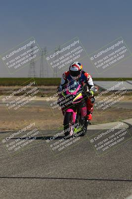 media/Oct-06-2025-2WTD (Mon) [[90522c3a0b]]/B Group/1220pm (Wheelie Bump)/